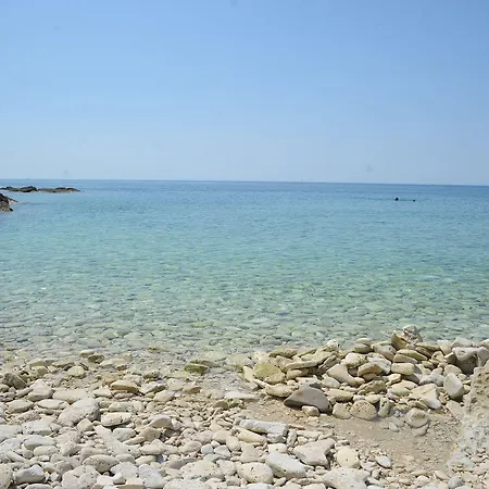 Guest house In - Little Sanjica In Pula, One Person